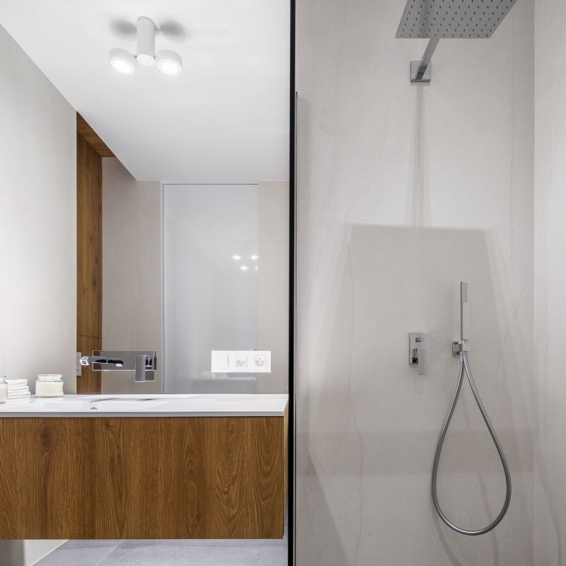 Simple and Modern Shower Design
